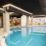 Appartamento For 6 In Flora Main Building - Prime Location! Borovets