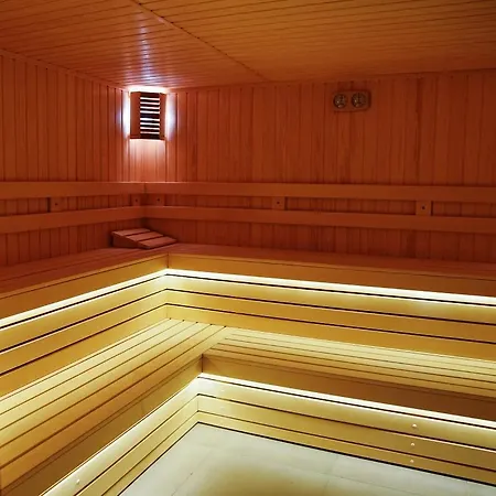For 6 In Flora Main Building - Prime Location! * Borovets