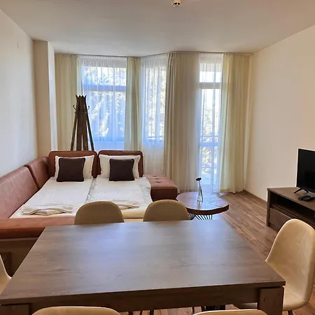 For 6 In Flora Main Building - Prime Location! Appartamento Borovets