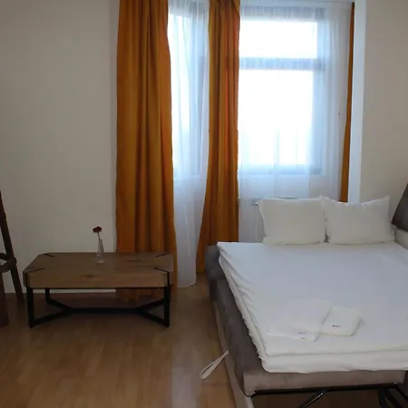 Апартаменты For 6 In Flora Main Building - Prime Location!