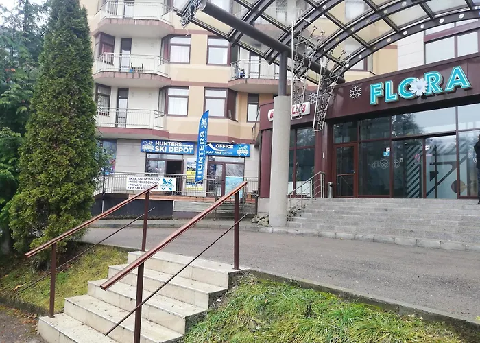 For 6 In Flora Main Building - Prime Location! Borovets