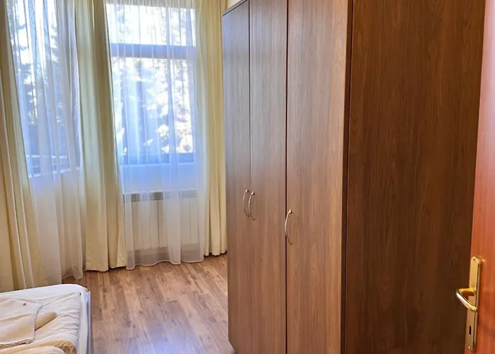 Apartment For 6 In Flora Main Building - Prime Location! Borovets